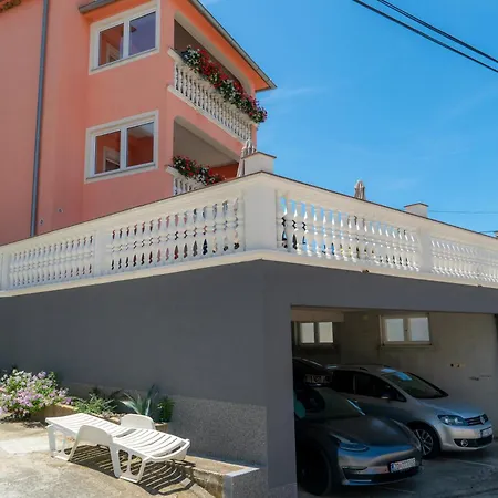Apartman Zubcic *